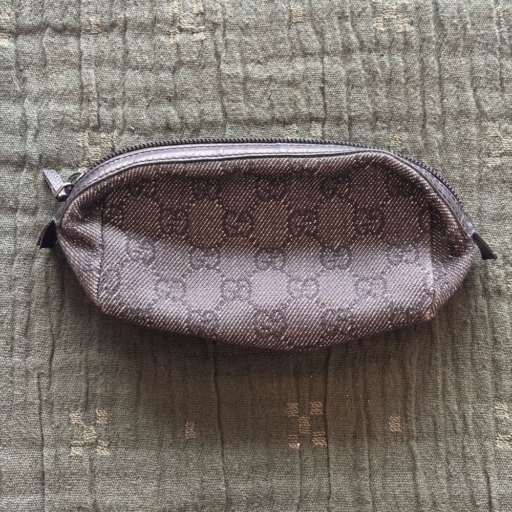 Gucci Black Denim & Leather Zip Pouch with Embossed Logo 014